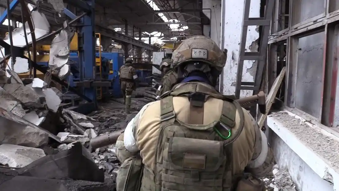 Tropas de Donetsk ingresaron a la planta metalúrgica Azovstal, situada en la ciudad de Mariupol.