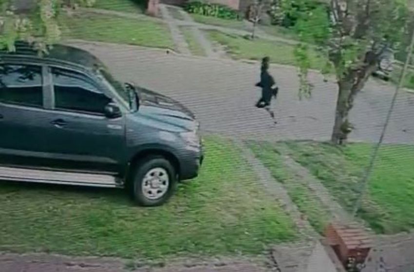 Motochorros azotan otra vez en El Martillo: así le robaron a un joven