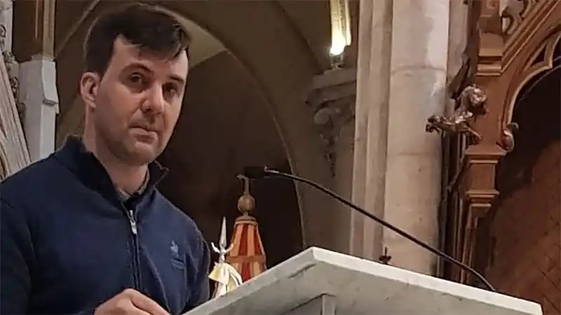 Habló por primera vez el asesino serial acusado de matar a su madre, su hermano y su hija