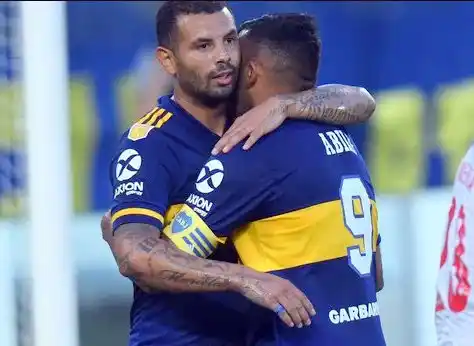 Boca goleó a Huracán y River venció a Arsenal
