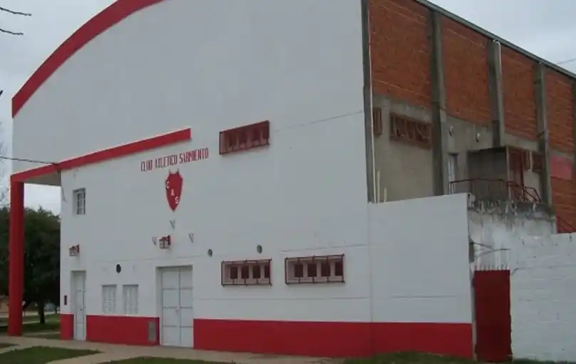 Sarmiento conmemora sus 80 años con un reconocimiento a los presidentes que pasaron por la institución