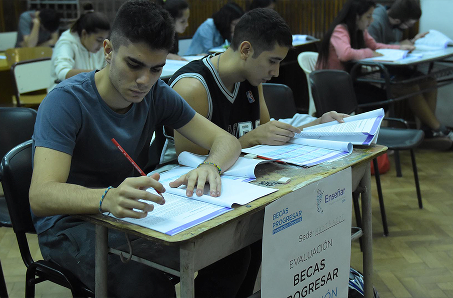 Nuevas becas Progresar para estudiantes secundarios: cómo inscribirse y cuánto se cobra