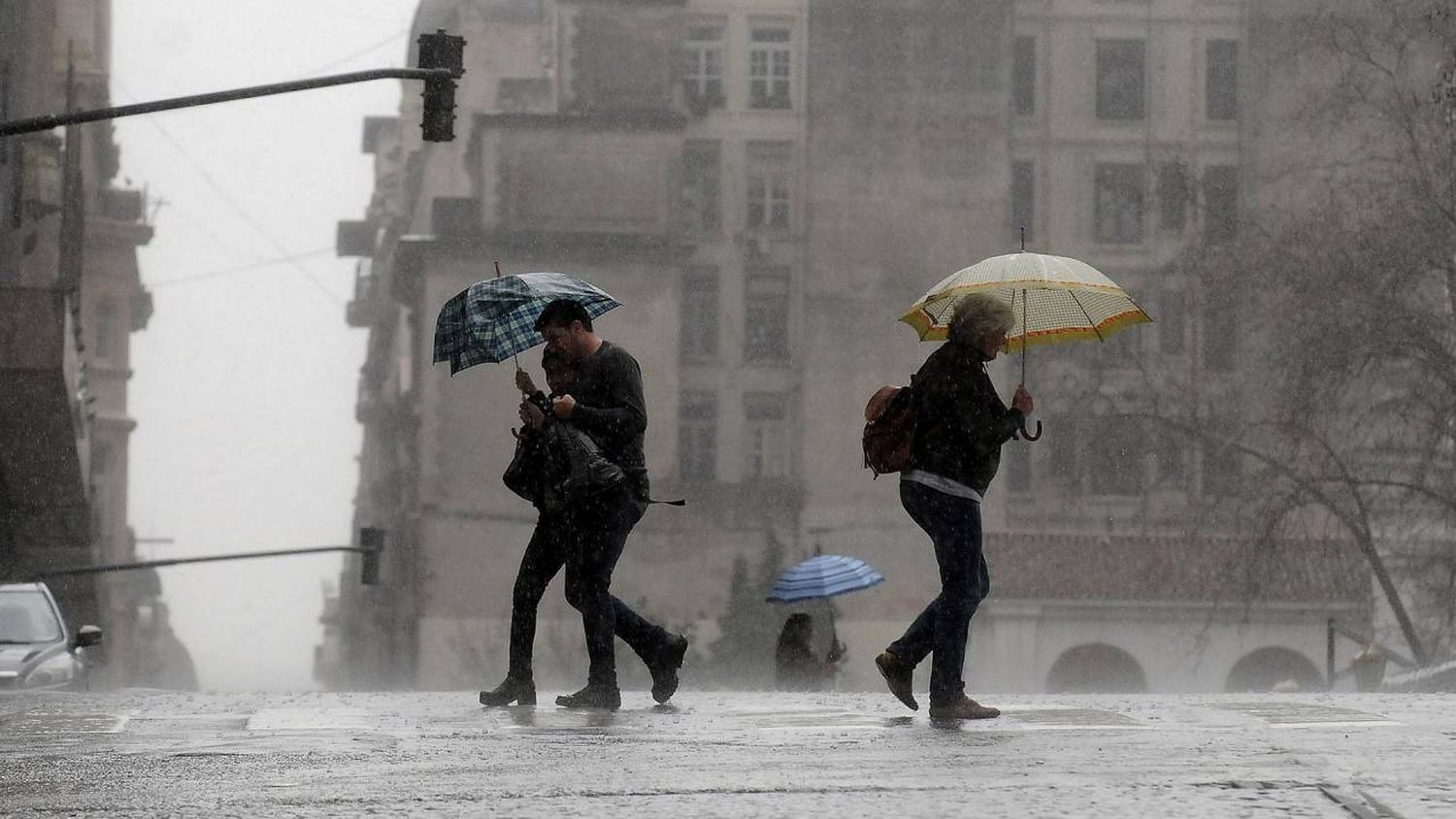 Rige una alerta por tormentas para gran parte de Entre Ríos