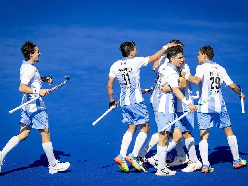 Los Leones enfrentan desde las 15:30 a Alemania por un lugar en la final del Mundial de Hockey. Foto: FIH