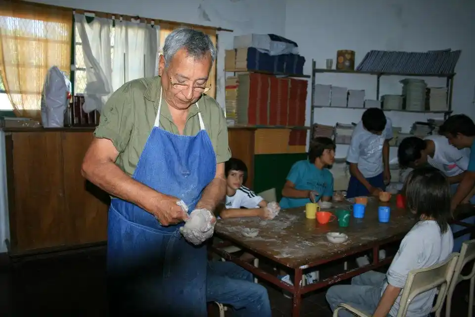 Cumpleaños feliz para el artista Dagoberto Ortiz