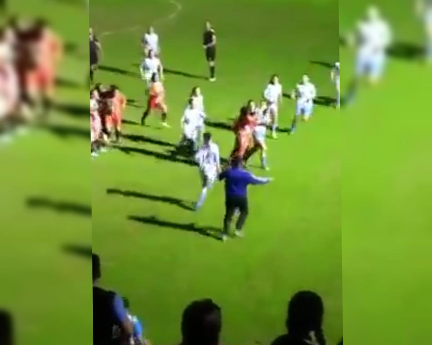 A las trompadas: brutal pelea entre jugadoras de Juventud Unida y Juvenil del Norte