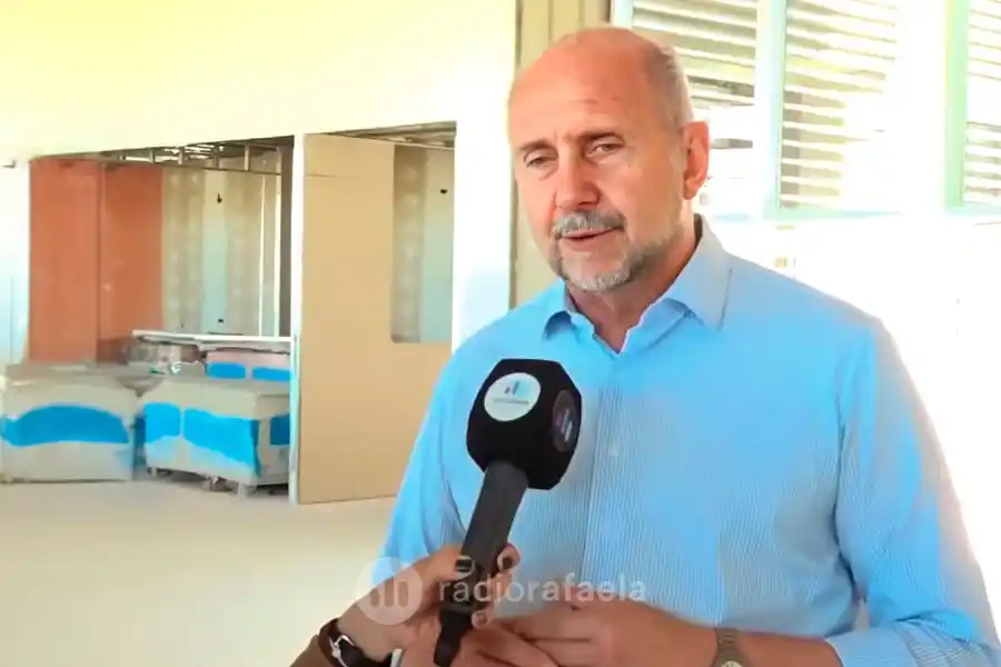 El gobernador Omar Perotti se despidió de su función recorriendo la obra del Nuevo Hospital