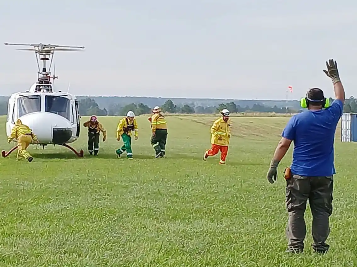 Nueva jornada de capacitación en combate de incendios forestales y aeroevacuación