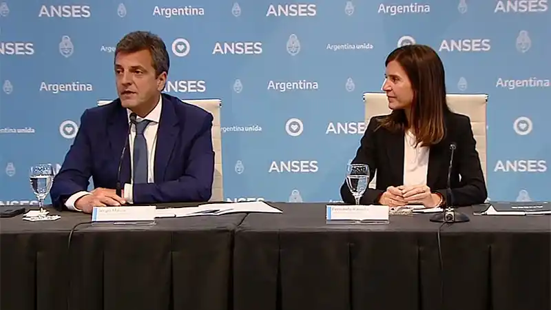 Expectativas por anuncio para jubilados: habrá “muy buena noticia”, dijo Massa