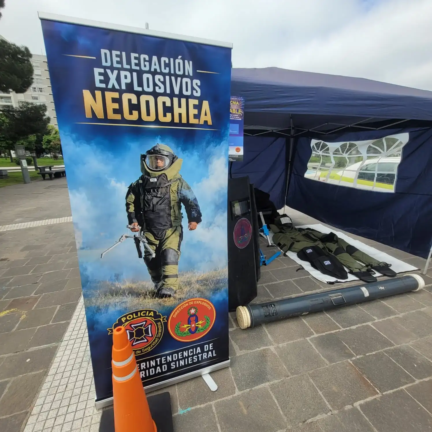 policia - 2