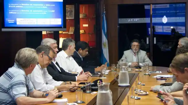 La recaudación tributaria de 2016 creció 34,6%