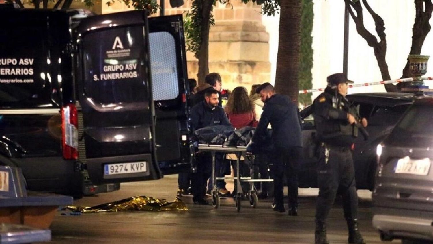Dos ataques terroristas a iglesias en España dejan  UN MUERTO Y UN HERIDO