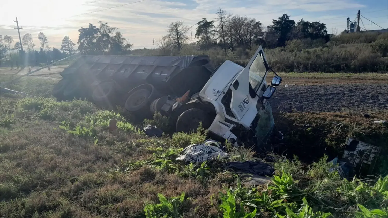 Dos transportistas murieron en un choque frontal sobre la Ruta 18 en Jubileo