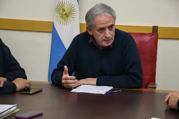 Chascomús al límite: El grito de alarma de Javier Gastón ante una crisis social "Inusitada"