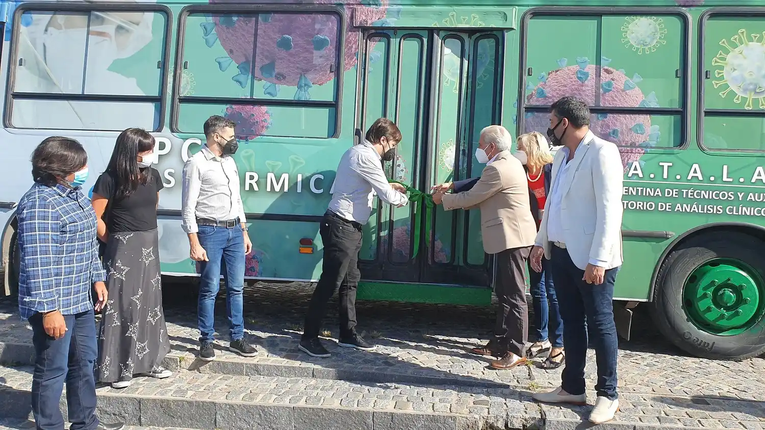 Inauguraron un laboratorio móvil para Covid-19 en Mar del Plata: "Lo vamos a usar muchísimo para recorrer los territorios", señaló Kreplak