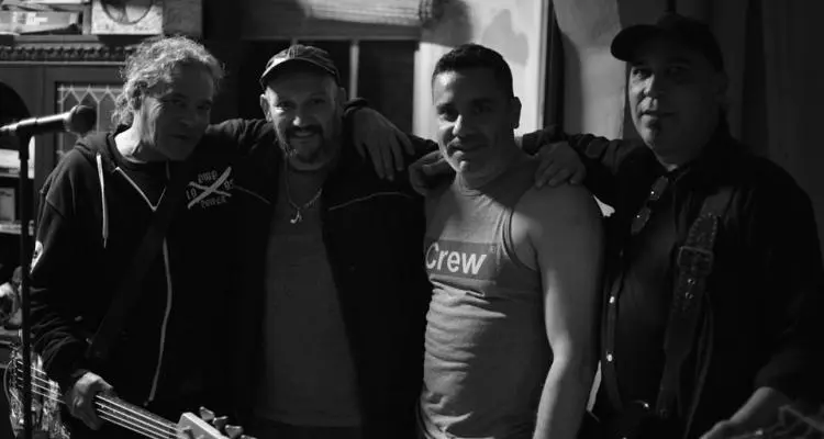Enot vuelve a tocar en vivo, a 15 años de su último show