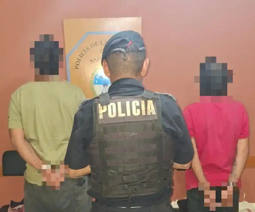 APREHENDIERON A DOS HOMBRES Y RECUPERARON ELEMENTOS QUE PERTENECERÍAN A UN ESTABLECIMIENTO EDUCATIVO - 2