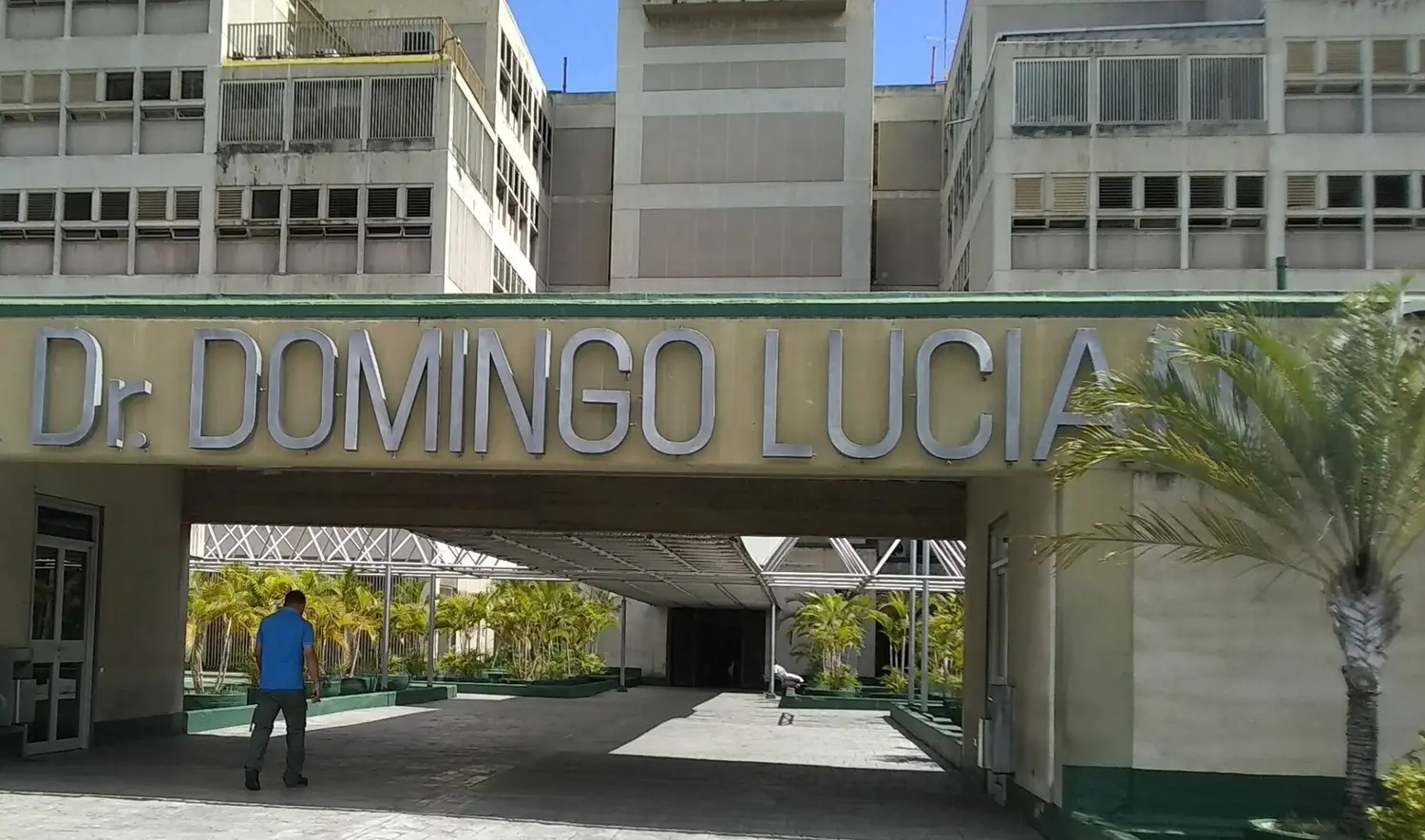 Pacientes oncológicos del Domingo Luciani llevan más de 5 días tratando de obtener citas para radioterapia