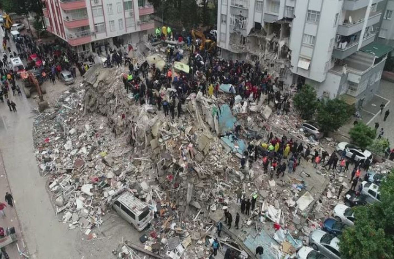 Conmoción global por el sismo en Turquía y Siria: la Unión Europea, Ucrania e Israel ofrecieron ayuda