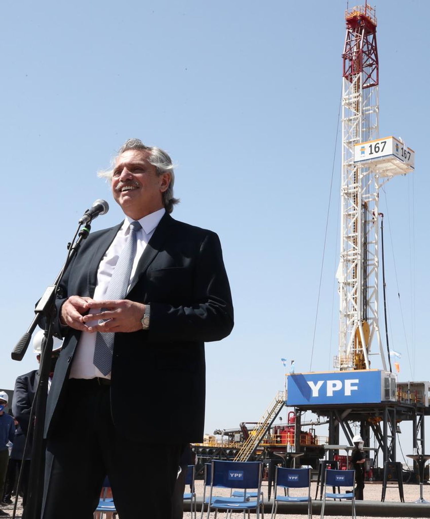 Neuquén: Alberto Fernández encabeza acto en yacimiento de YPF en Vaca Muerta junto a cientos de dirigentes