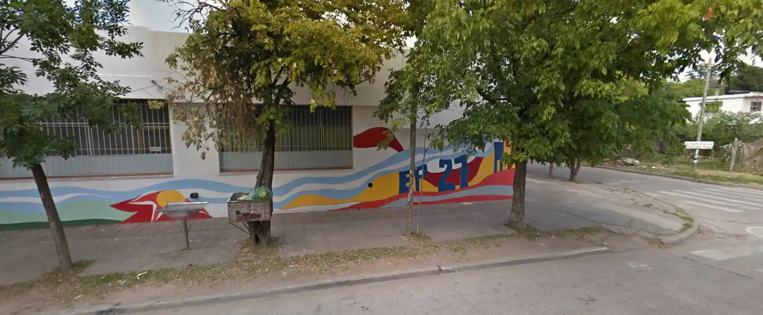 Echaron a las maestras que se burlaron de un nene de 7 años que se hizo pis