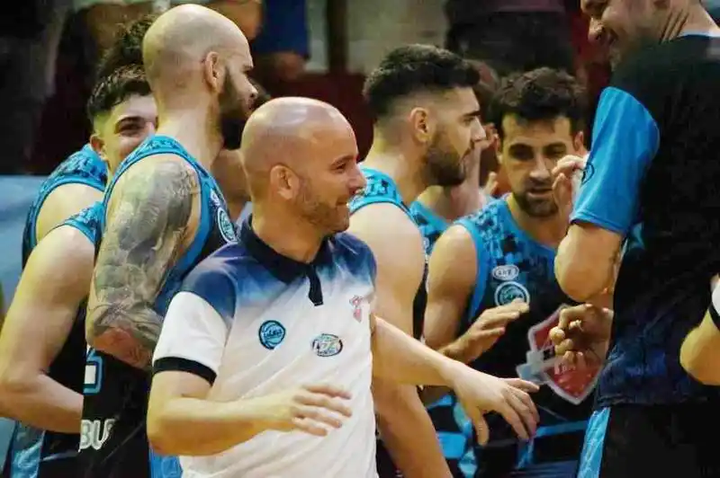 Zárate campeón de la
temporada y es de primera