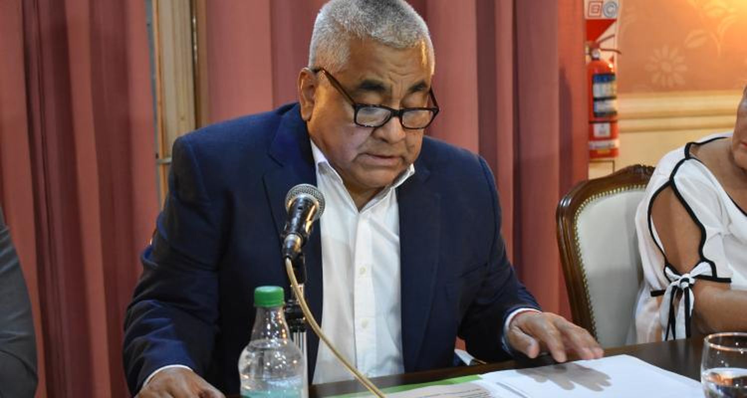 En dos meses, el gobierno ya usó casi 20 millones de fondos afectados para pagar sueldos
