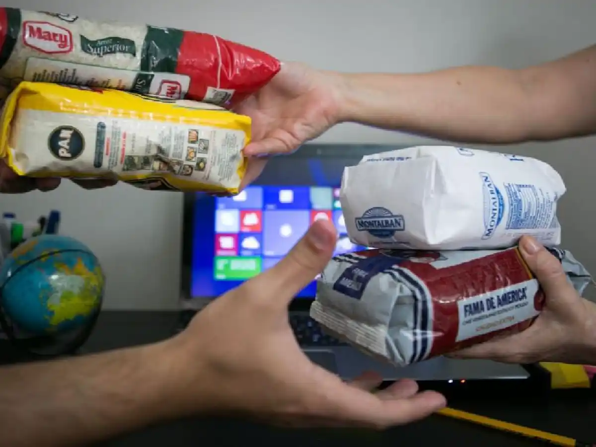 Trueque y venta irregular de alimentos