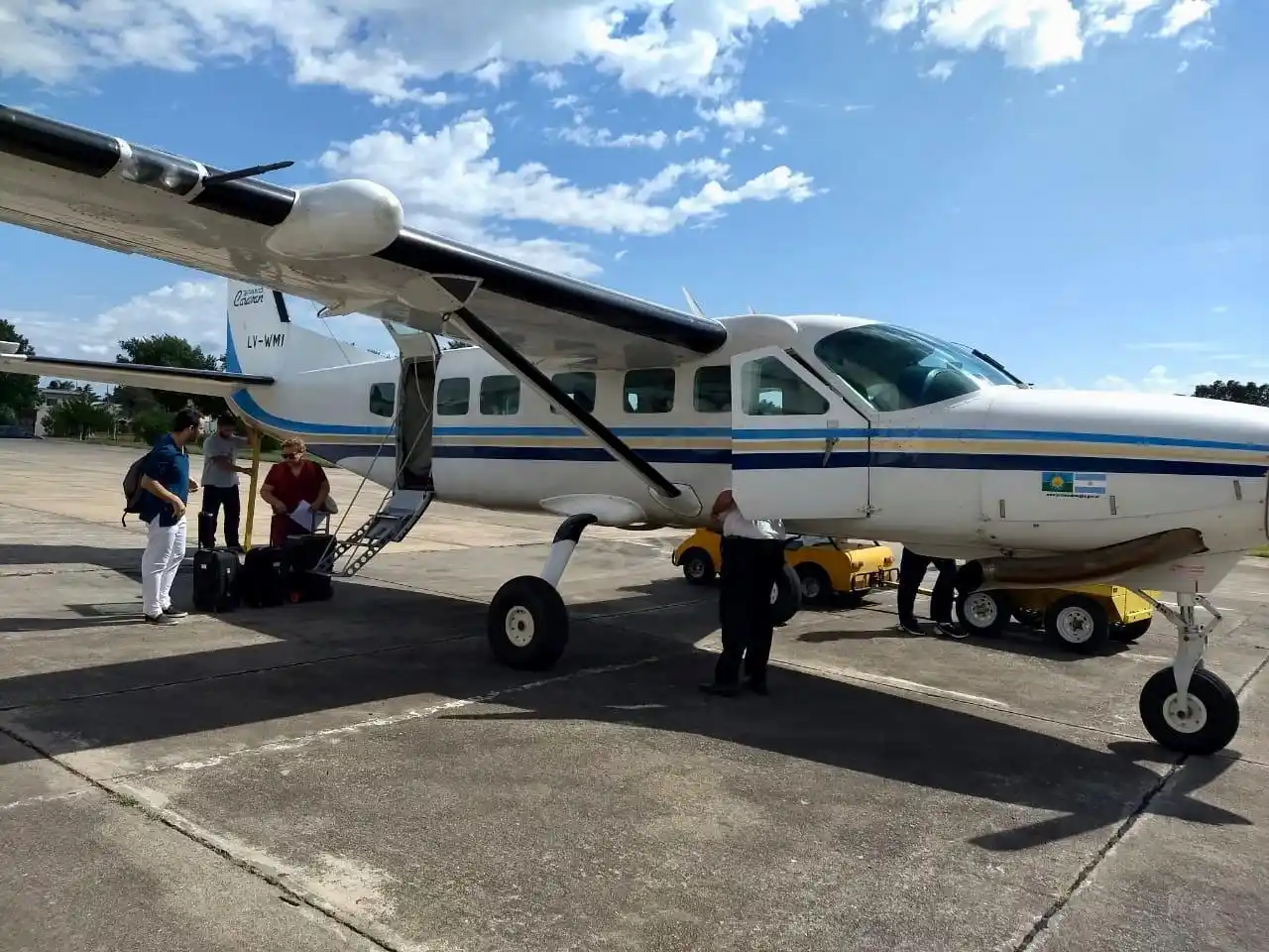 Ministro de salud provincial acusó a Vidal de paralizar avión sanitario que sirve para el traslado de órganos