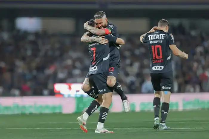 Berterame y Sergio Ramos