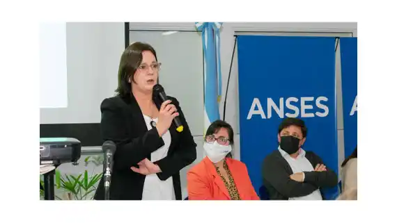 Pamela Sciutto: "El bono para jubilados se empieza a pagar el 20 de diciembre"