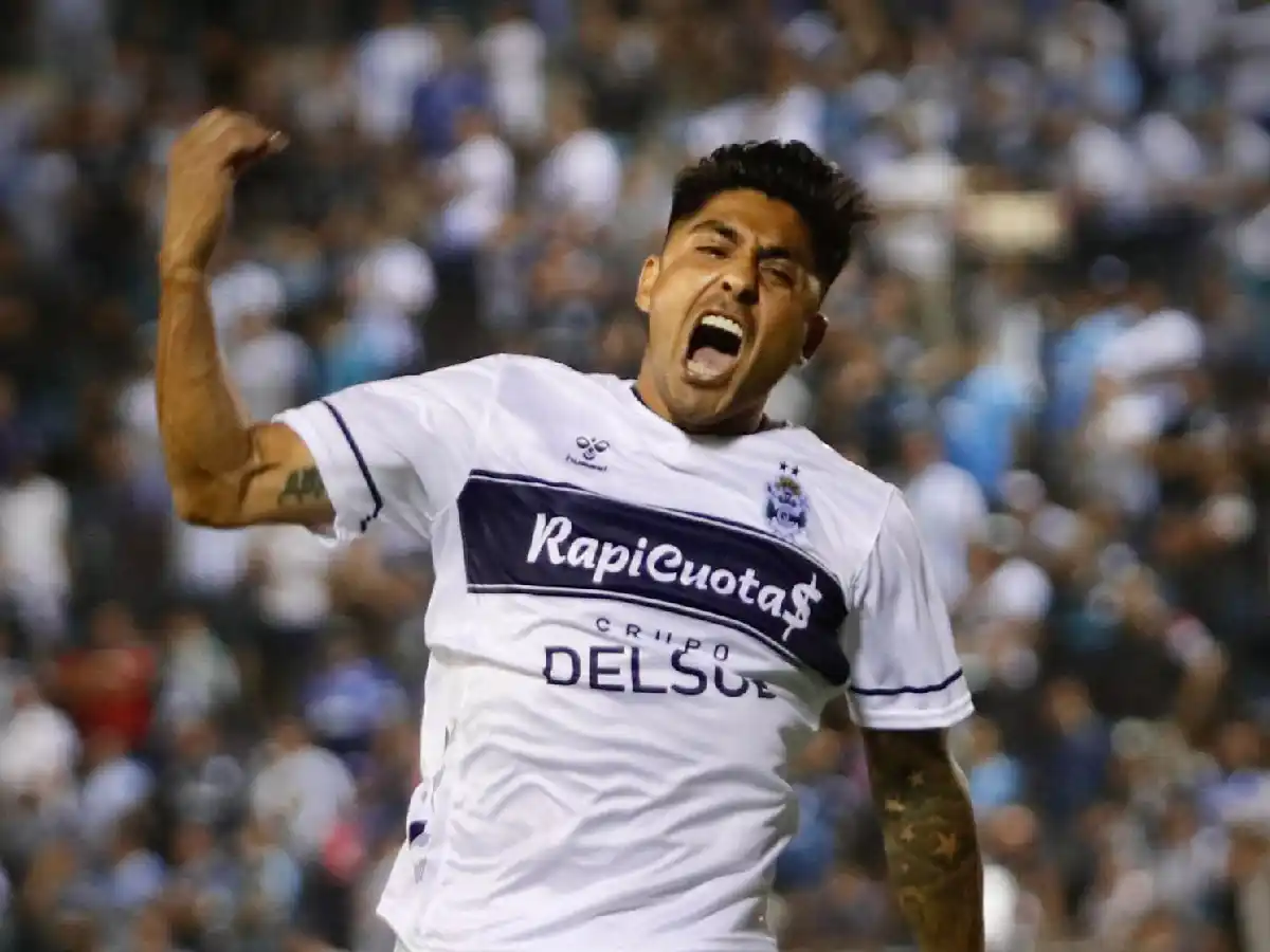 Gimnasia sumó de a tres en Tucumán