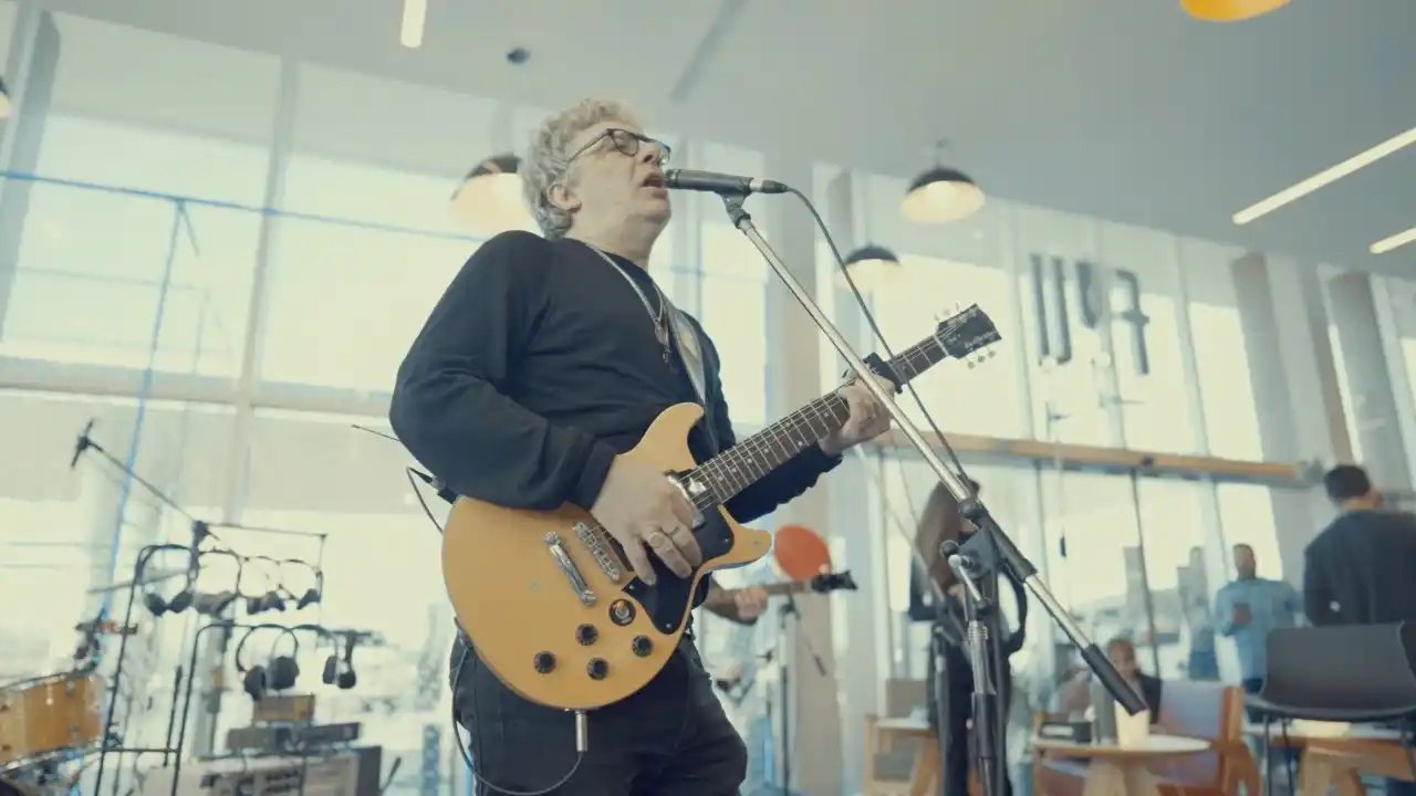 Juanse, ex líder de Ratones Paranoicos, abre el parador ReCreo de Chascomús