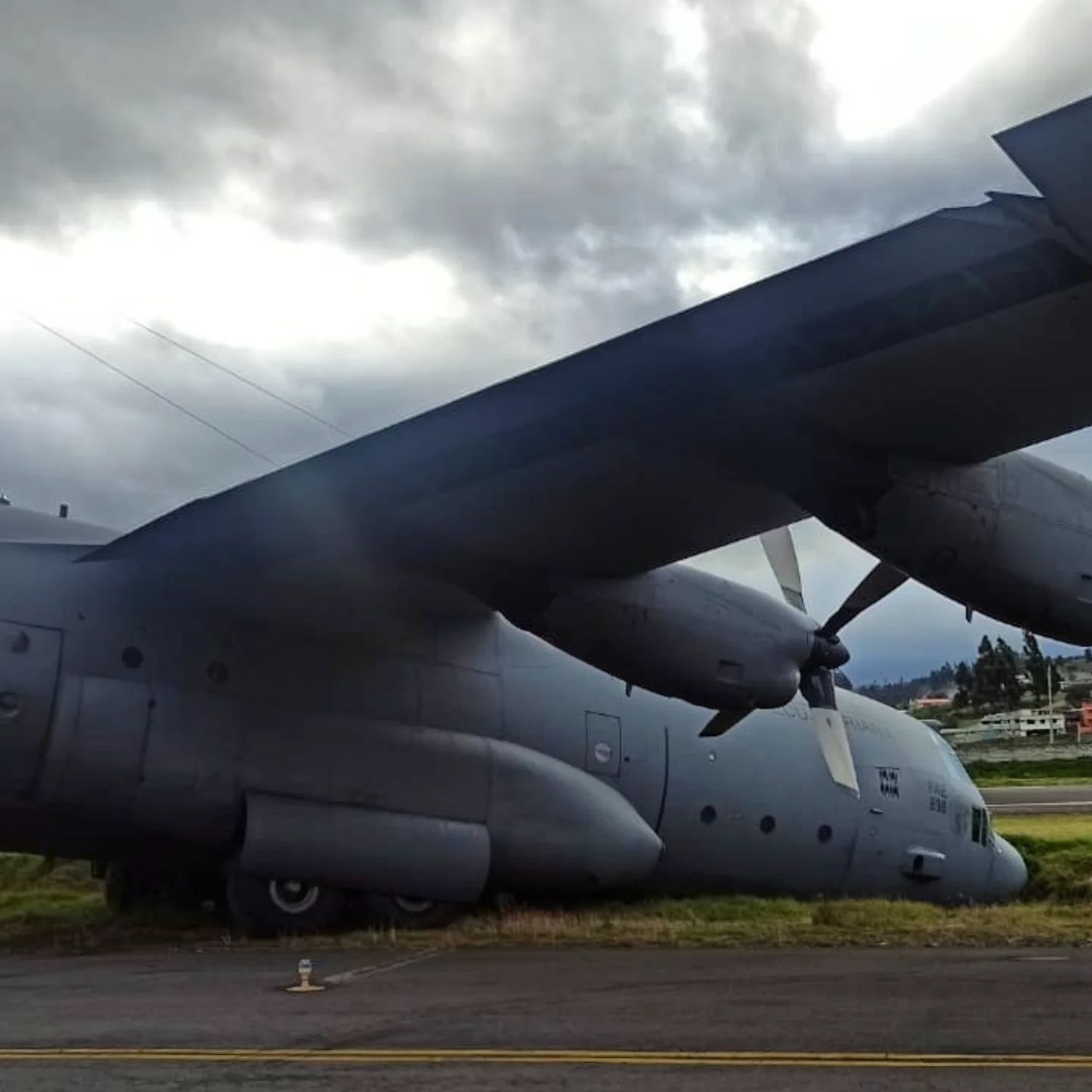 Fuerza Aérea Ecuatoriana confirma accidente del C-130H FAE-898 durante operación en Cotopaxi: Esto sabemos
