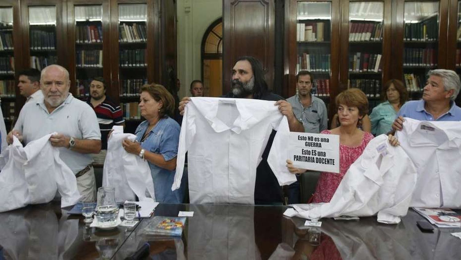 Conflicto docente en la Provincia: No hubo acuerdo y convocaron a un cuarto intermedio