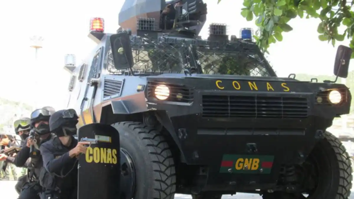 ¡VAN POR BANDAS CRIMINALES! Activan dispositivo de seguridad del Gaes y Cicpc en la Colonia Tovar