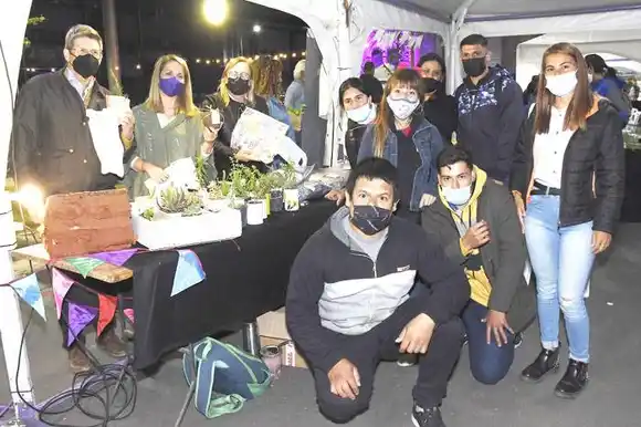 Con éxito se desarrolló la Feria de la Economía Social por el Día de la Madre