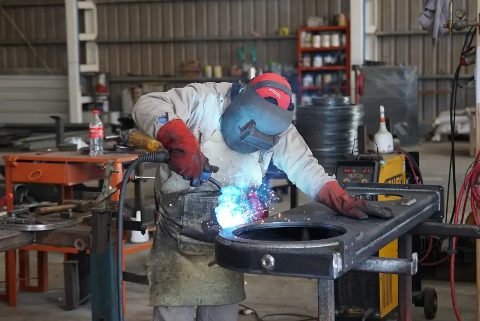 La industria cayó 8,7% en febrero y golpea a casi todos los sectores