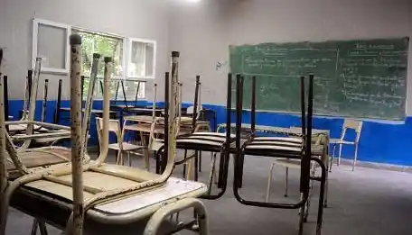 Docentes de Agmer y AMET realizan hoy las primeras 24 horas de paro 