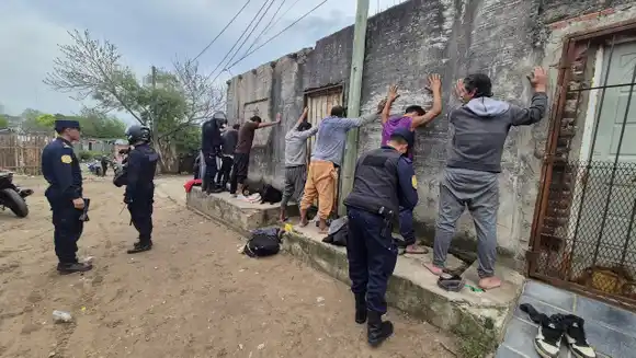Operativo de saturación en barrios culminó con un detenido por tenencia de cocaína