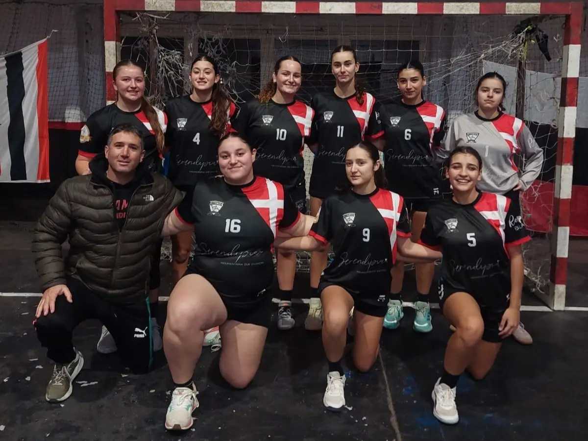 Equipo. Las Juveniles de Alta Mira que llegaron hasta las semifinales del Torneo Apertura