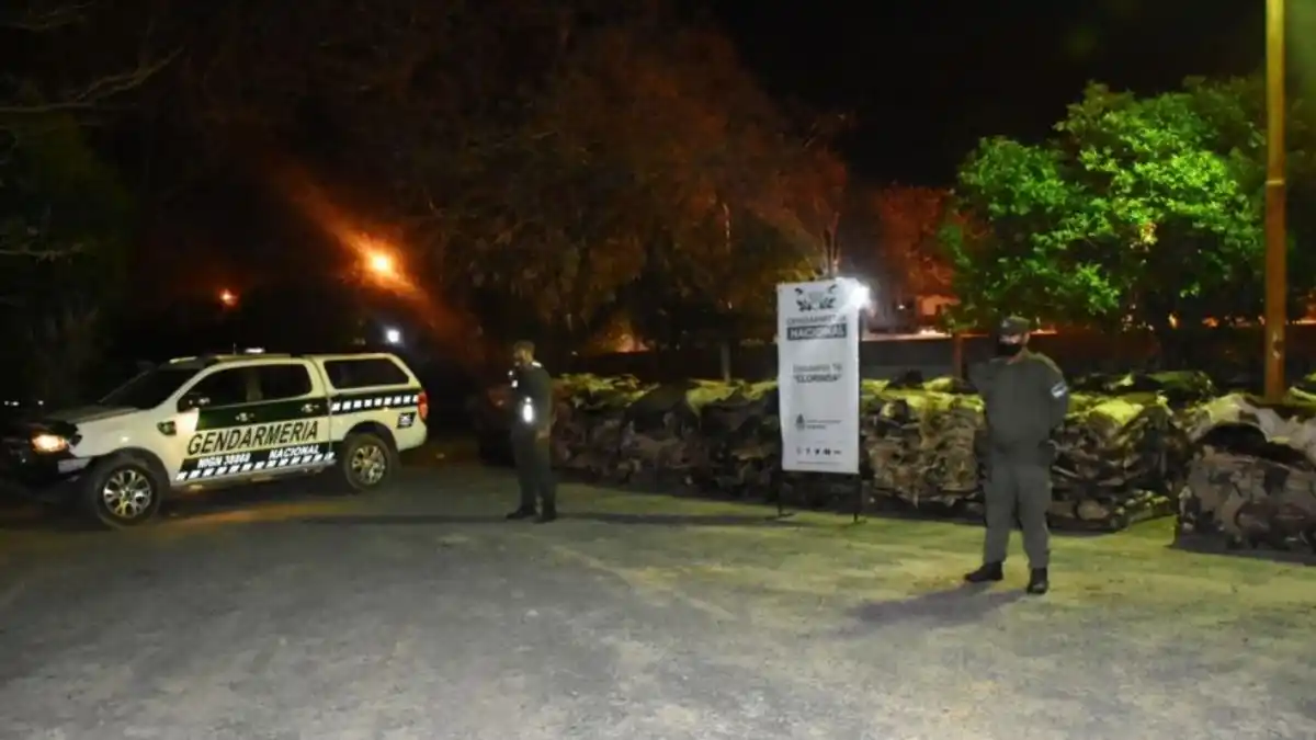 Detienen a dos personas con 500 pieles y cueros de contrabando