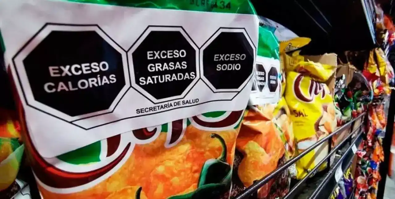 A partir de este sábado rige la ley de “Etiquetado Frontal”