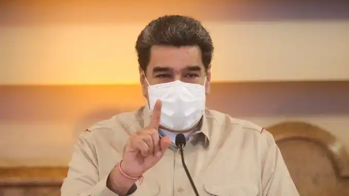 “Hasta nuevo aviso”: Maduro suspende comienzo de clases presenciales