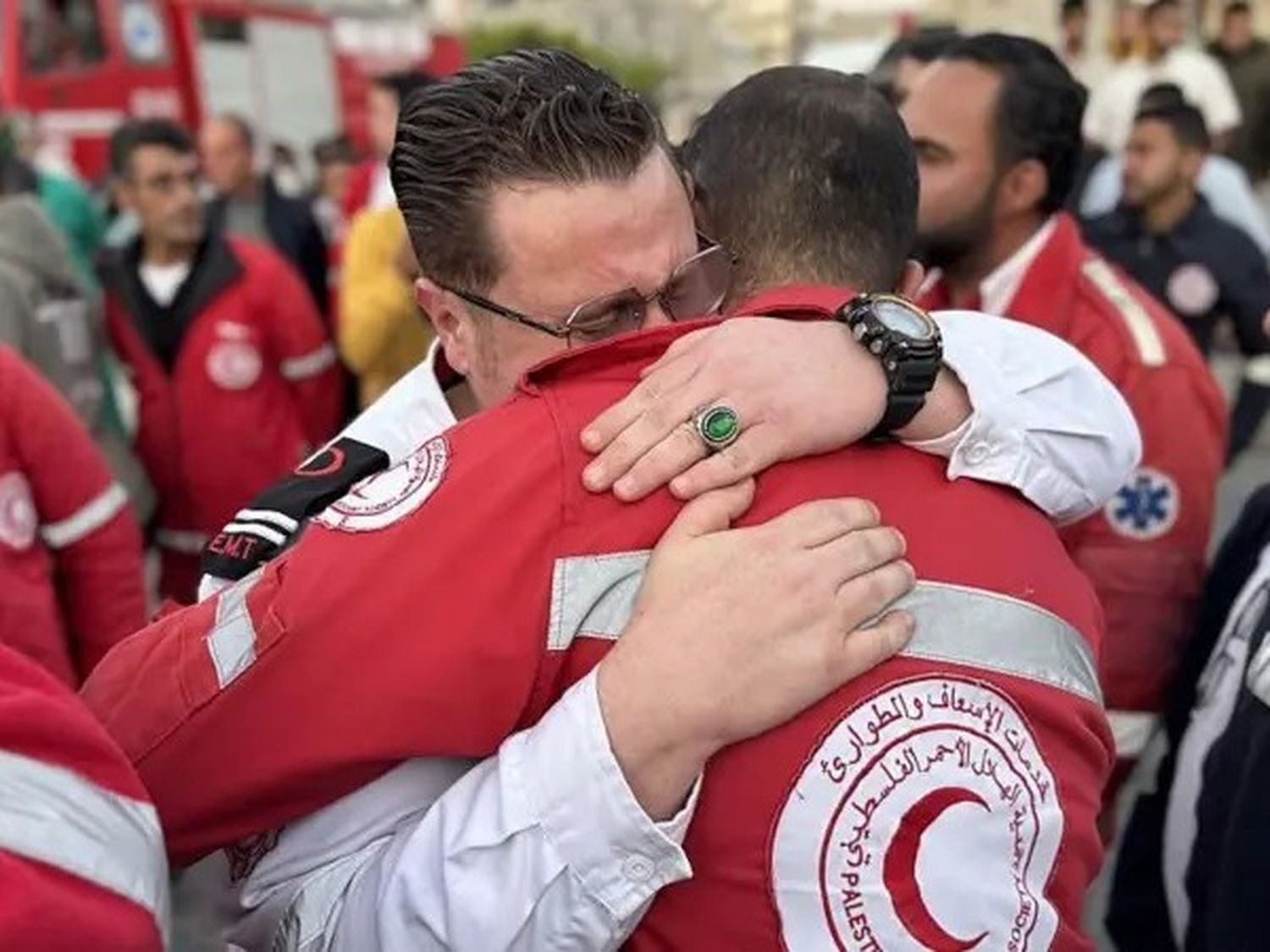 Israel admitió "fallas profesionales" en ataque que mató a 15 trabajadores humanitarios