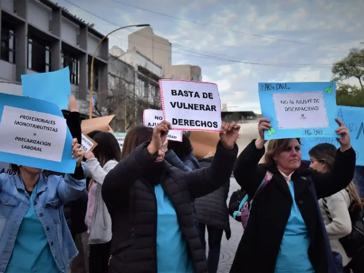 Paran por tres días los prestadores de salud de personas con discapacidad