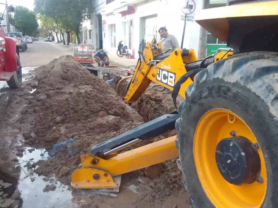 Finalizaron los trabajos de reparaciones en el caño de agua de Lavalle