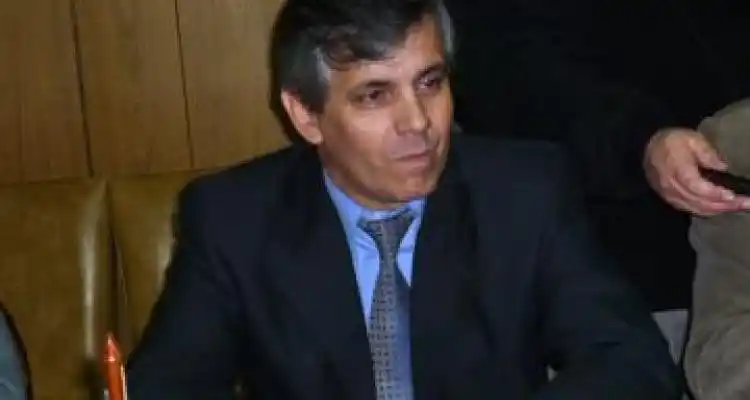 Britos: “La decisión de Casini lo deja afuera de nuestro espacio”