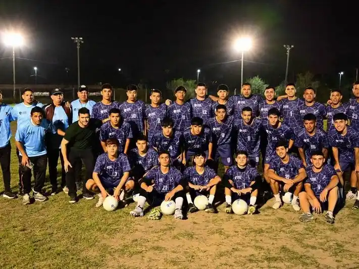 Presentación oficial del cuerpo técnico y 
selectivo de la LFF rumbo a la Copa País