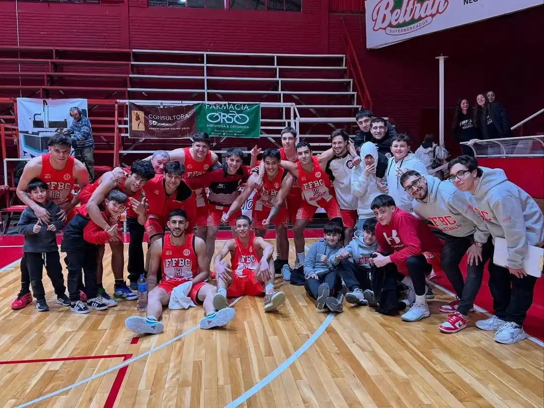 Firmat FBC derrotó al puntero Olimpia BBC y le sacó el invicto.